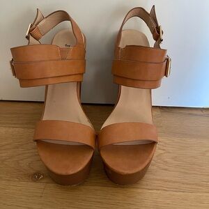 Women's Tan Platform Sandals with Ankle Strap